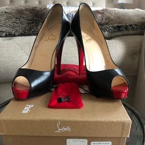 Authentic Christian Louboutin Very Prive shoes